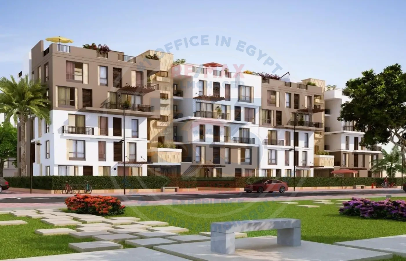 Triplex for sale in Eastown Fifth Settlement facade