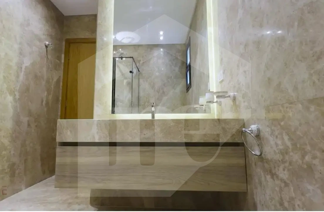 Triplex for rent in SODIC Eastown 314m + roof 78m