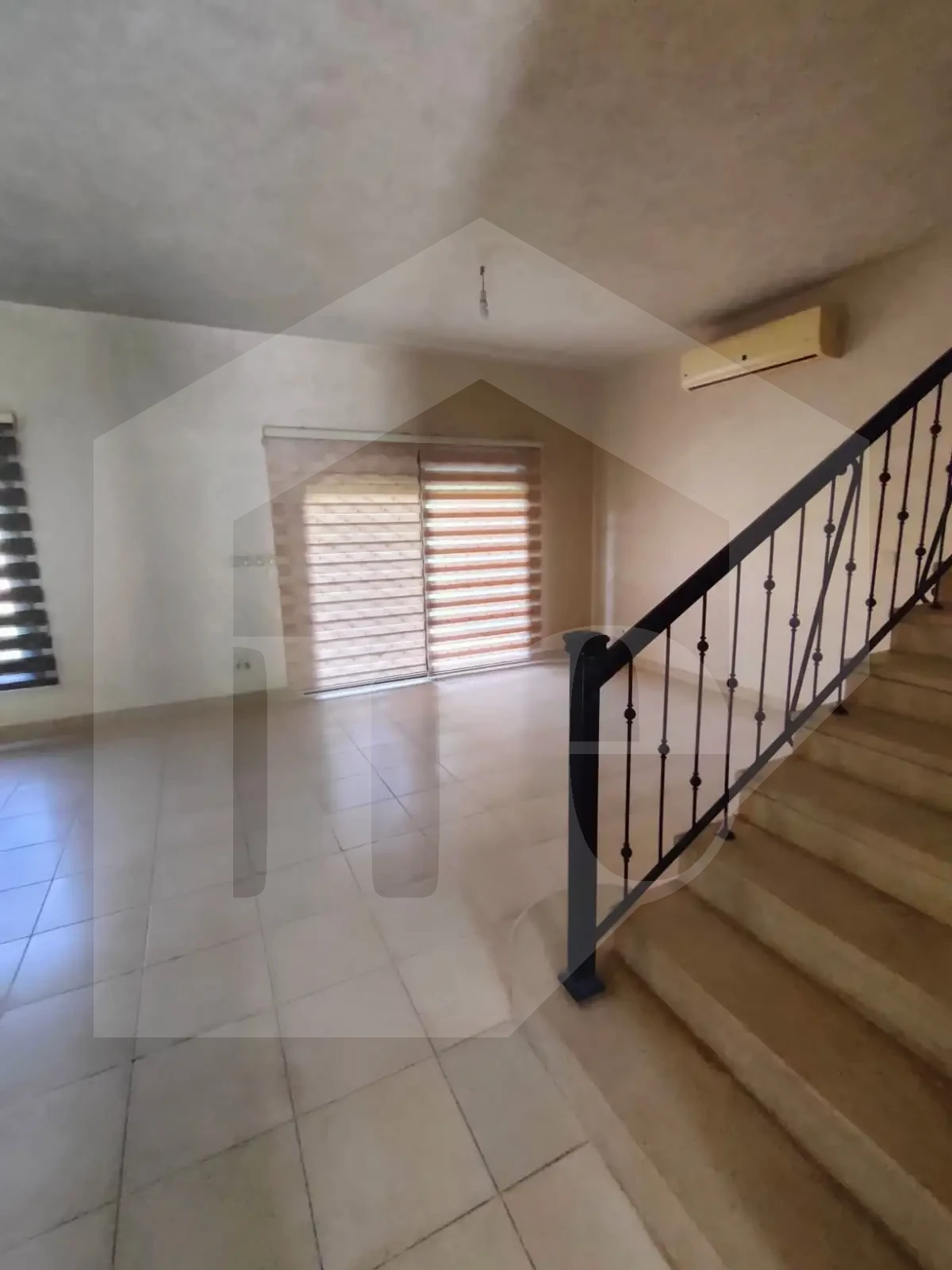 Twin house in Mivida for rent furnished