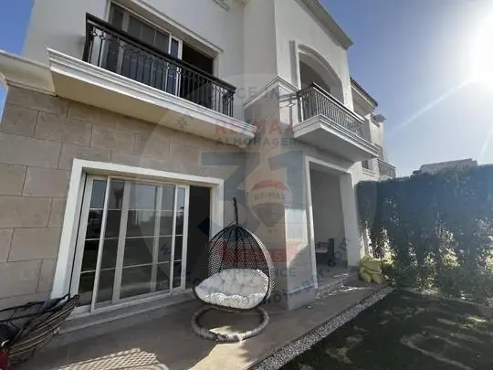 Twin house for rent in Uptown New Cairo, 320m