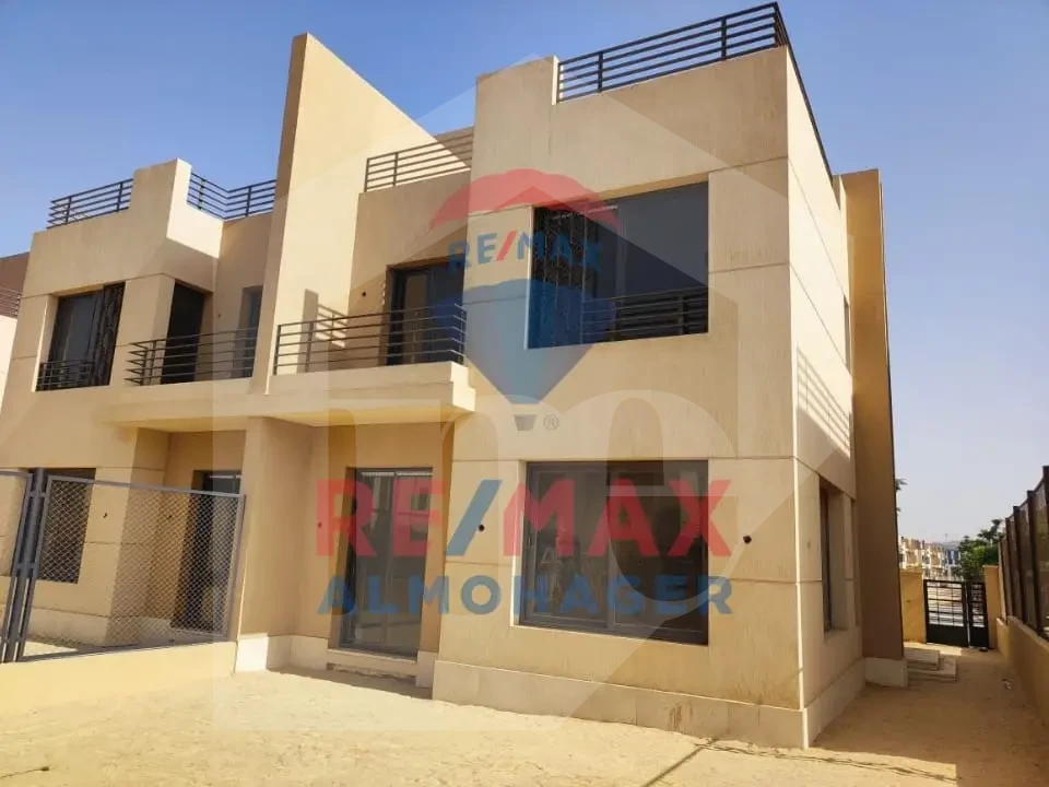 Elegant Twin House for Sale in ALMA – Semi-Finished, Immediate Move-In