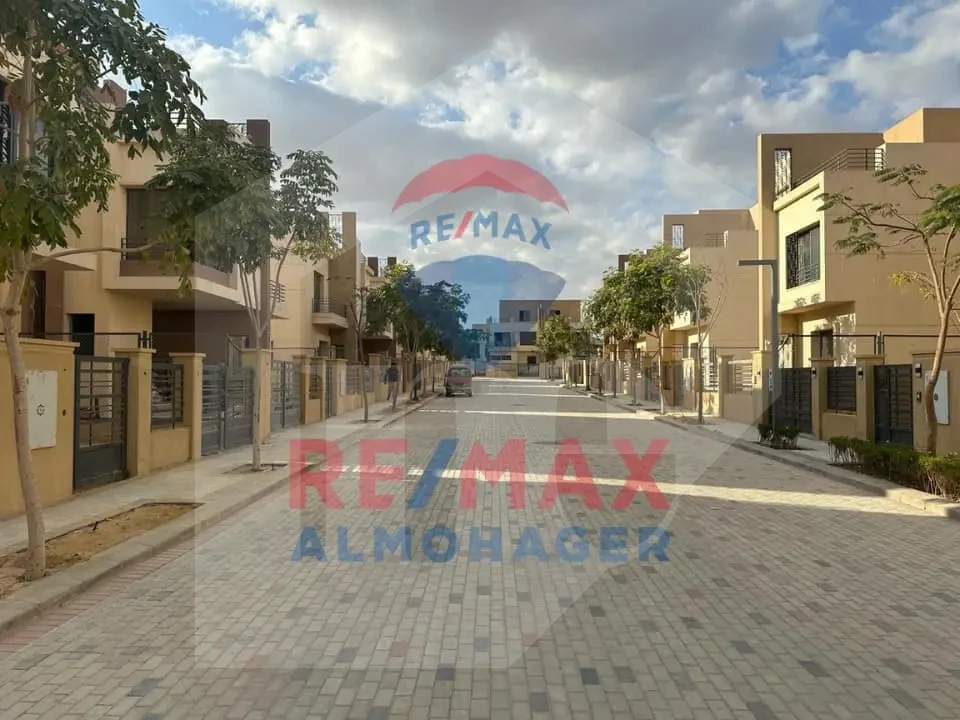 Move in Now! Semi-Finished Twin House in ALMA – Great Opportunity