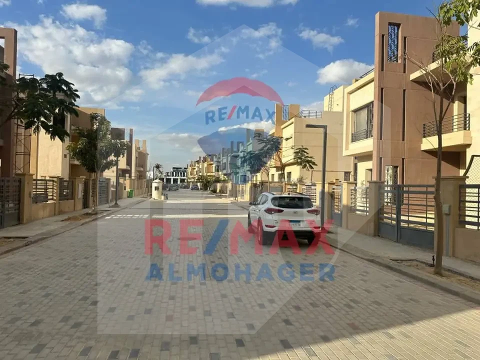 For Sale: Stylish Twin House in ALMA Zayed – Semi-Finished