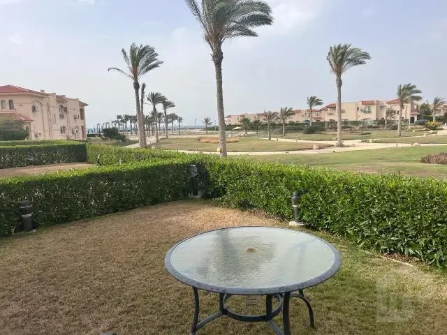 توين هاوس للبيع في لافيستا باي