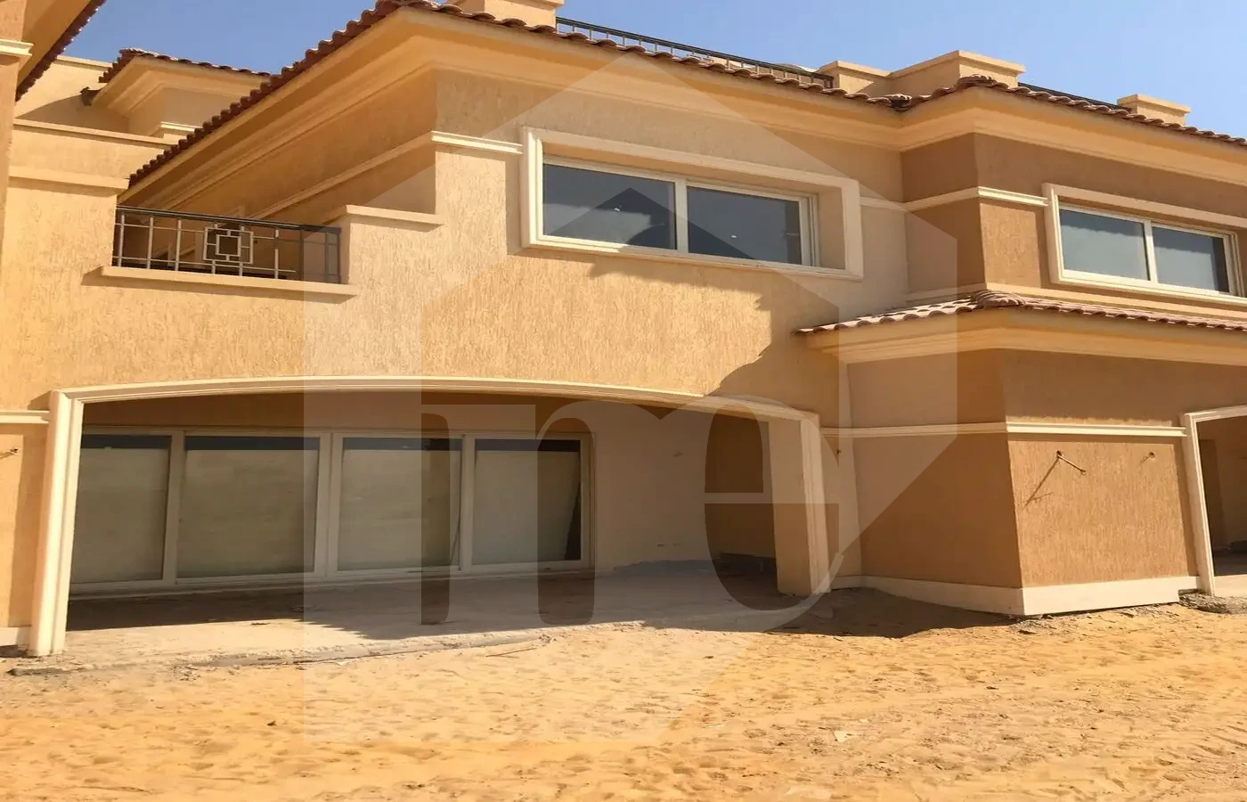 Twin house for sale in Stone Park Compound 380m