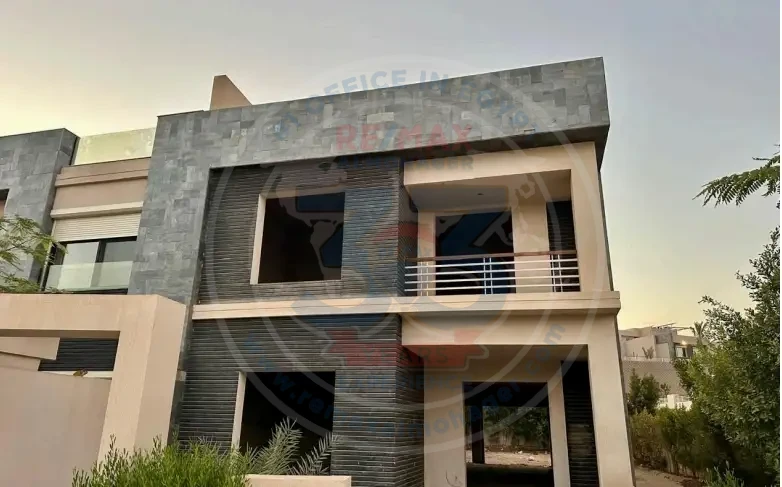 توين هاوس فى كارما 4