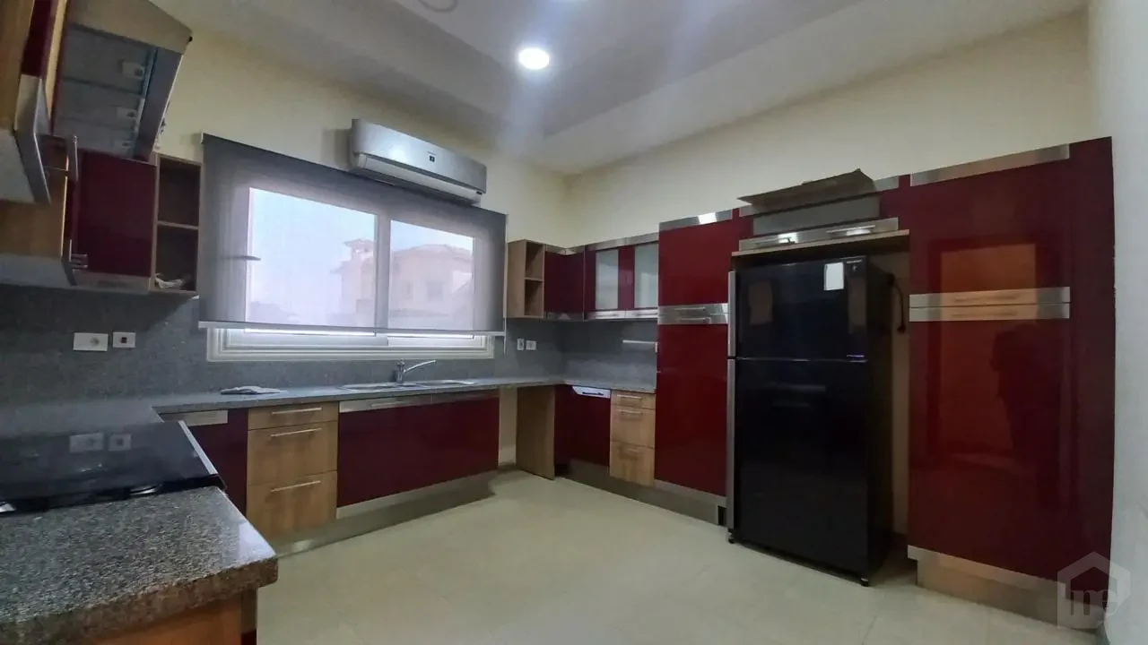 semi furnushed for rent twin house