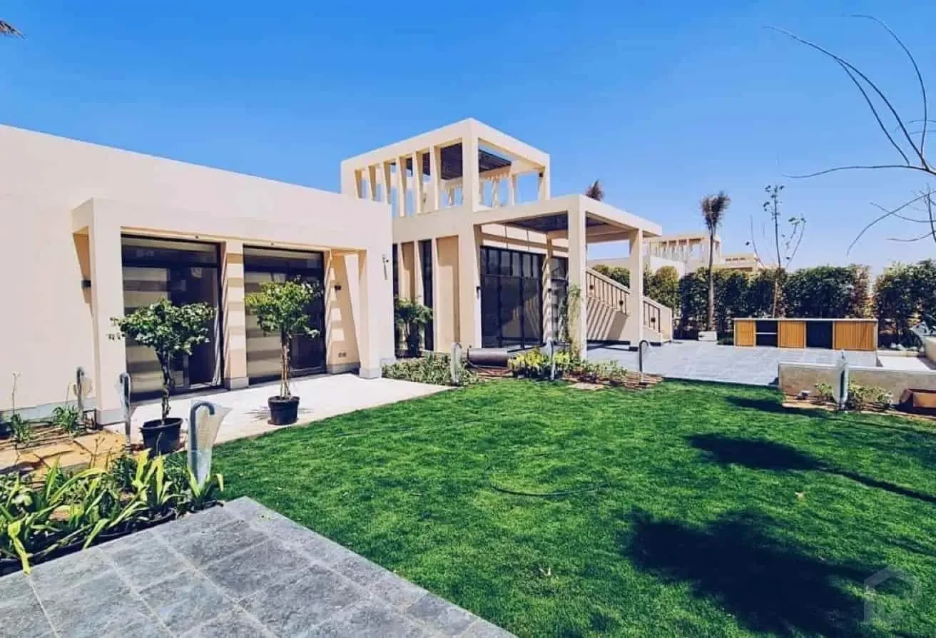 فيلا دور واحد مع بيزمنت بسعر منافس أقل من السوق