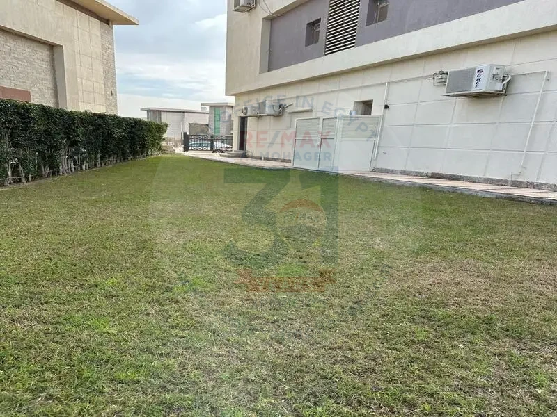 Villa for rent in Mirage City Compound, New Cairo, land area: 1500 square meters