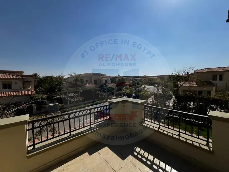 Villa for rent in Uptown New Cairo, super deluxe