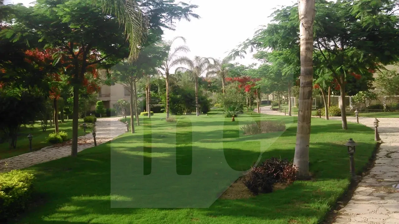 Villa for sale in Flowers Park Compound garden paths