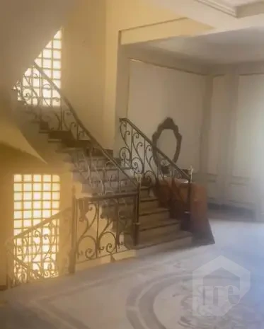 فيلا 5 غرف للبيع في الشروق
