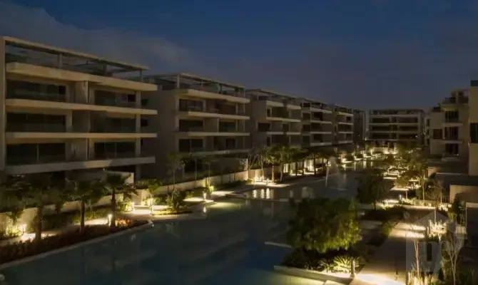 Villa for sale in Lake View Boutique Villas night view