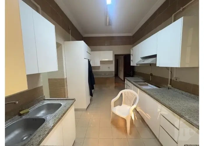 فيلا للبيع في المعادي سرايات بمطبخ مجهز