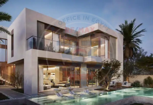 Villa 388 m for sale in Solana Compound in a prime location