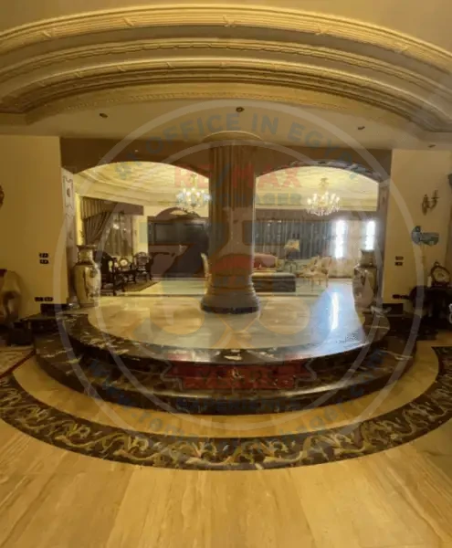 Villa for sale in Obour sixth district 600m elegant entrance