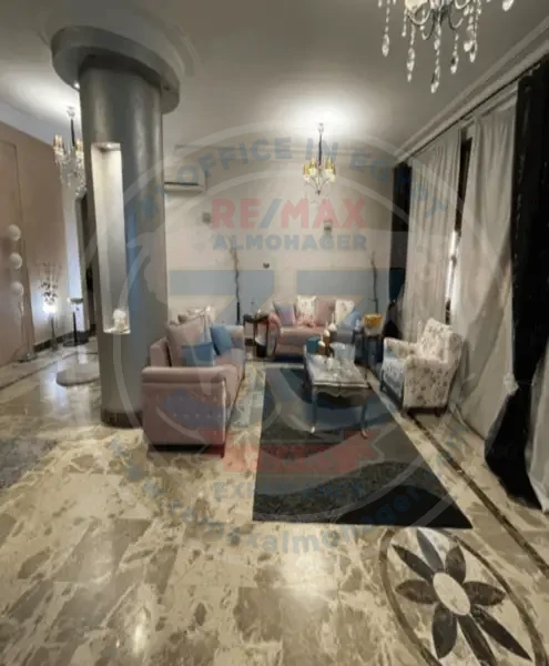 Villa for sale in Obour sixth district 600m family lounge