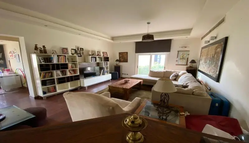 Villa for sale in the Fifth Settlement 700 meters