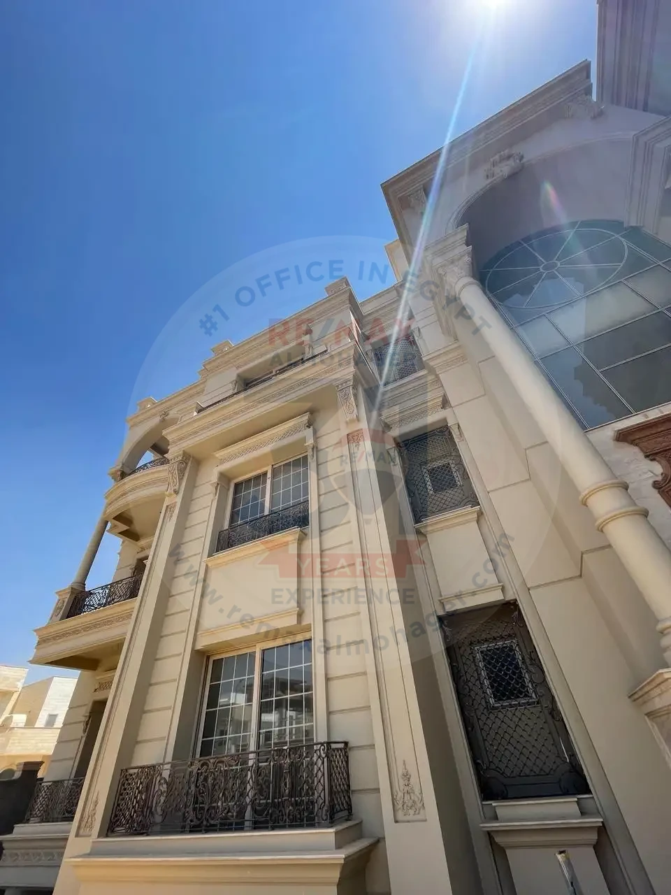 فيلا للبيع في ارض الجولف بالتجمع سوبر لوكس 2125م