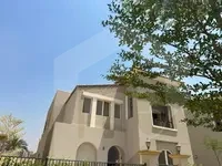 Villa in uptown cairo for rent