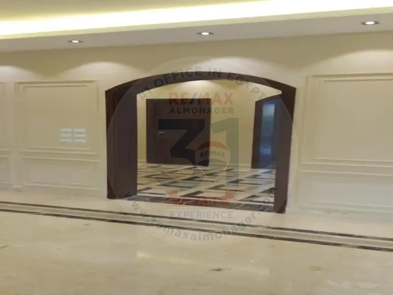 Villa for rent in compound Mivida