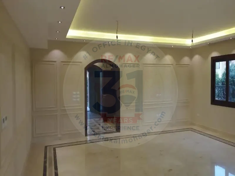 Villa for rent in compound Mivida