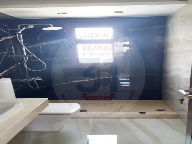 Villa for rent in compound Mivida