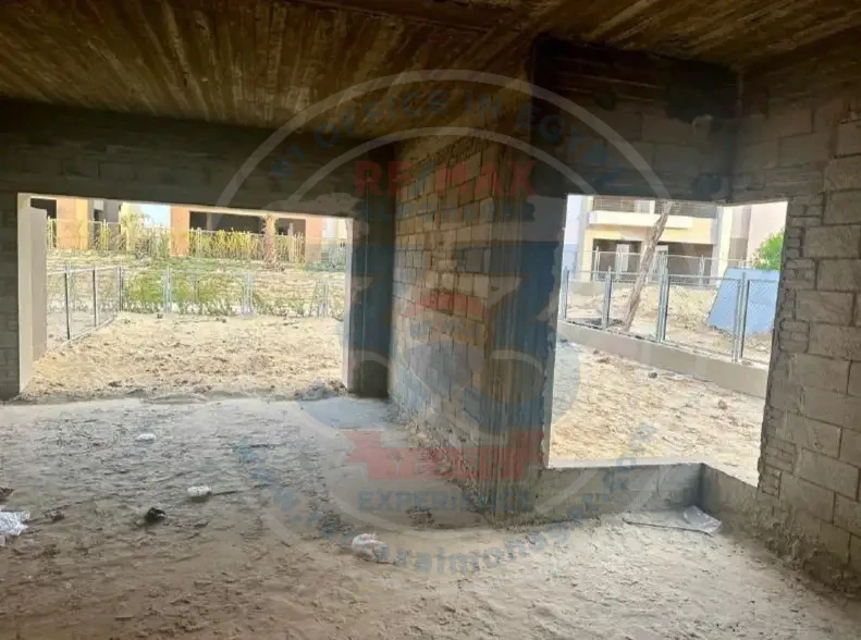 تاون هاوس للبيع