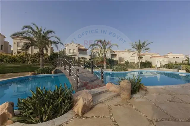 للايجار فى كمبوند الباتيو 1